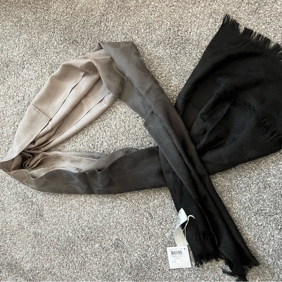 Coach wool Scarf NWT - Picture 6 of 9